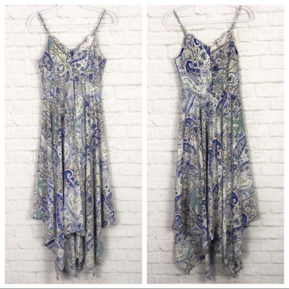 Alya Maxi Dress